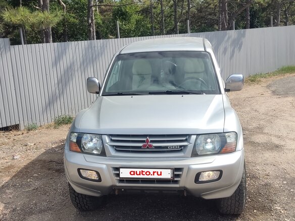 2001 Mitsubishi Pajero III, серебристый, 935000 рублей