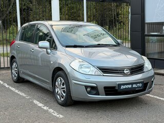 2010 Nissan Tiida I Рестайлинг, серый, 669000 рублей, вид 1