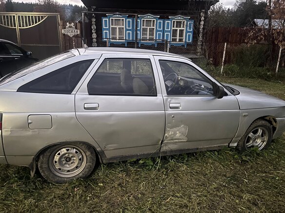 2002 Lada (ВАЗ) 2112, серебристый, 47000 рублей - вид 3
