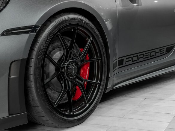 2025 Porsche 911 GT3 992 Рестайлинг, серый, 33500000 рублей - вид 7