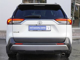 2021 Toyota RAV4 V (XA50), белый, 2415000 рублей, вид 5