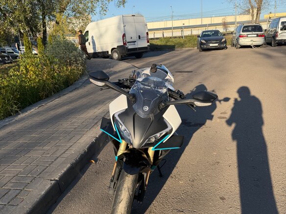2024 CFMoto 450SR, белый, 570000 рублей - вид 8