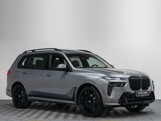 2026 BMW X7 40i I (G07) Рестайлинг, серый, 16700000 рублей, вид 5