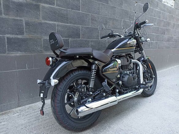 2026 Royal Enfield Meteor, чёрный - вид 5