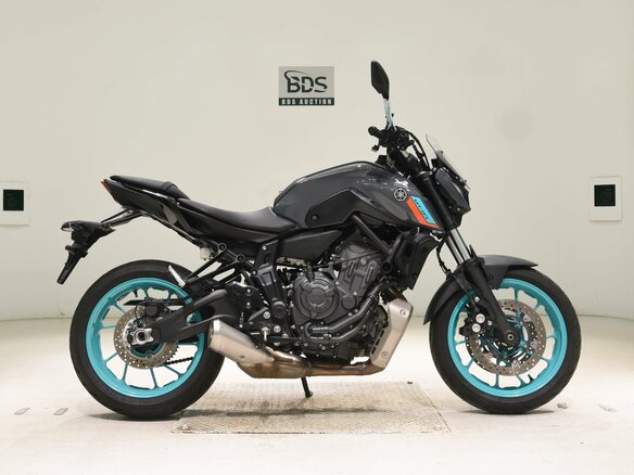 2022 Yamaha MT-07 (FZ-07), серый, 800000 рублей - вид 5