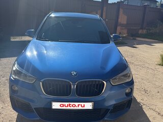 2018 BMW X1 20i xDrive II (F48), синий, 2499000 рублей, вид 3