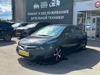 2007 Honda Civic VIII, чёрный, 570000 рублей, вид 3