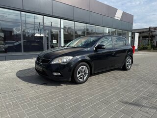 2012 Kia Ceed I Рестайлинг, чёрный, 510000 рублей, вид 1