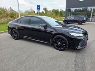 2022 Toyota Camry VIII (XV70) Рестайлинг, чёрный, 4490000 рублей, вид 5