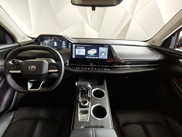 2024 Changan UNI-S I, красный, 2019000 рублей - вид 13