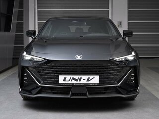 2024 Changan UNI-V I, чёрный, 3329900 рублей, вид 2
