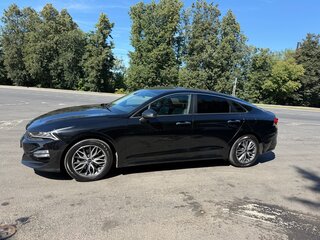 2021 Kia K5 III, чёрный, 2600000 рублей, вид 5