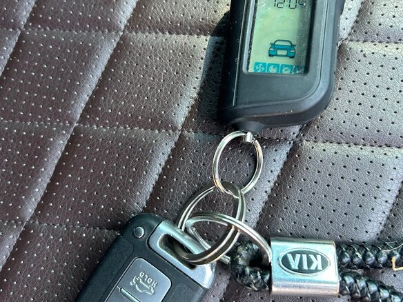 2012 Kia Rio 4-speed III, красный, 625000 рублей - вид 11
