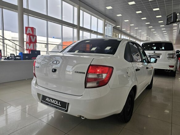 2016 Lada (ВАЗ) Granta I, белый, 649000 рублей - вид 6
