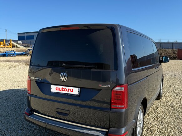 2018 Volkswagen Multivan T6, синий, 3100000 рублей - вид 6