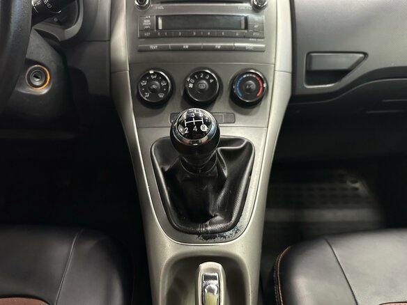 2008 Toyota Auris I, чёрный, 576000 рублей - вид 12