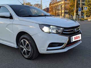 2018 Lada (ВАЗ) Vesta I, белый, 630000 рублей, вид 2