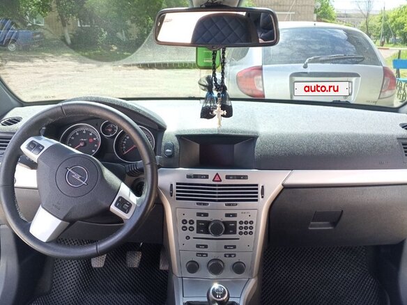 2012 Opel Astra J Рестайлинг, белый, 600000 рублей - вид 7