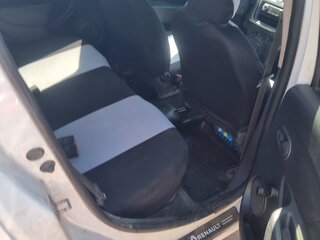 2014 Renault Logan II, белый, 350000 рублей, вид 5