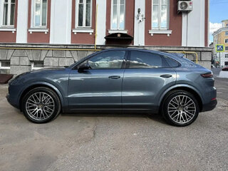 2019 Porsche Cayenne Coupé III, голубой, 5870000 рублей, вид 3