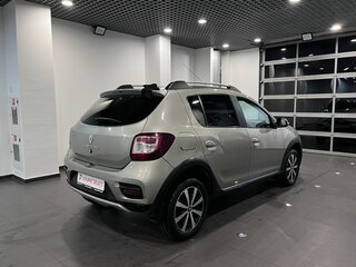 2016 Renault Sandero Stepway II, бежевый, 690000 рублей, вид 3