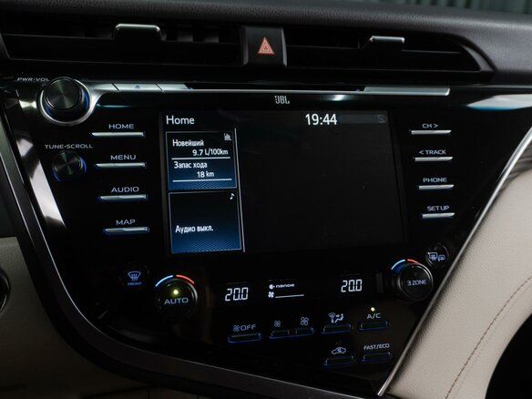2021 Toyota Camry VIII (XV70), белый, 2949000 рублей - вид 14