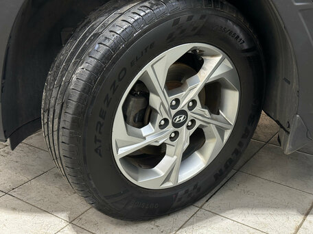 2021 Hyundai Tucson IV, серый, 2250000 рублей, вид 5
