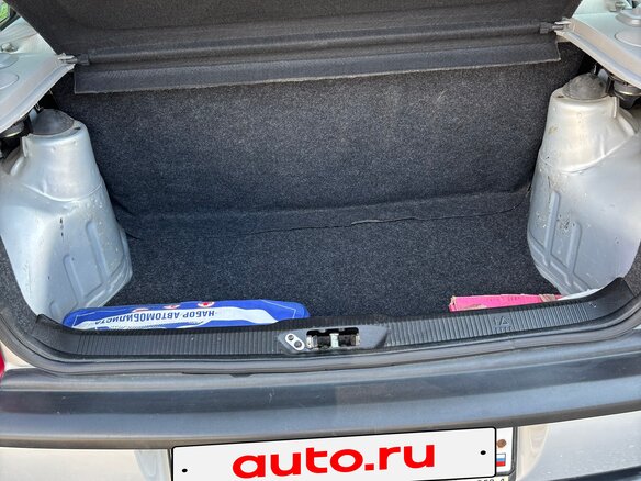 2004 Volkswagen Pointer, серебристый - вид 27