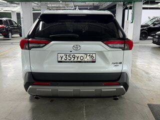 2022 Toyota RAV4 V (XA50), белый, 3500000 рублей, вид 5