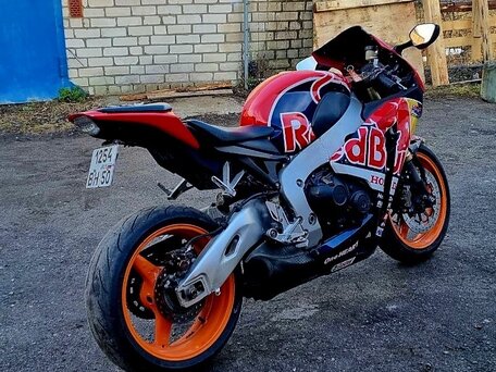2011 Honda CBR 1000 RR/RA Fireblade, красный, 625000 рублей, вид 1