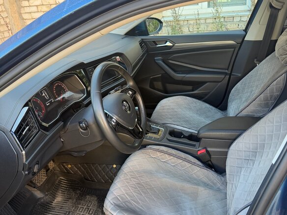 2020 Volkswagen Jetta VII, синий, 1450000 рублей - вид 4