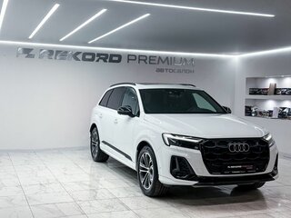 2024 Audi Q7 45 TFSI II (4M) Рестайлинг 2, белый, 7999000 рублей, вид 2