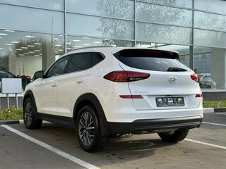 2019 Hyundai Tucson III Рестайлинг, белый, 1900000 рублей, вид 4