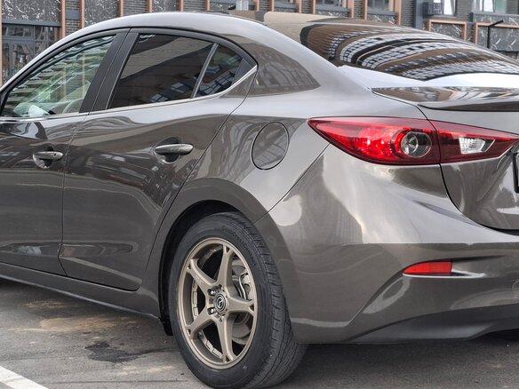 2014 Mazda 3 III (BM), серый, 1300000 рублей - вид 7