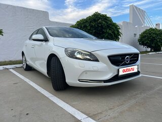 2015 Volvo V40 II, белый, 1290000 рублей, вид 3