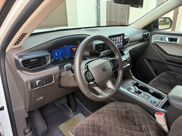 2021 Ford Explorer VI, белый - вид 11