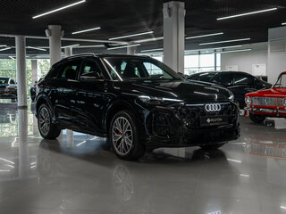 2026 Audi Q5 L III (GU), чёрный, 6190000 рублей, вид 2