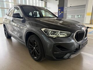 2020 BMW X1 18d xDrive II (F48) Рестайлинг, серый, 2790099 рублей, вид 3