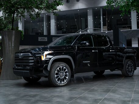 Toyota Tundra III