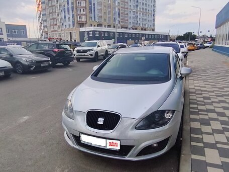 2012 SEAT Leon II Рестайлинг, серебристый, 950000 рублей, вид 1