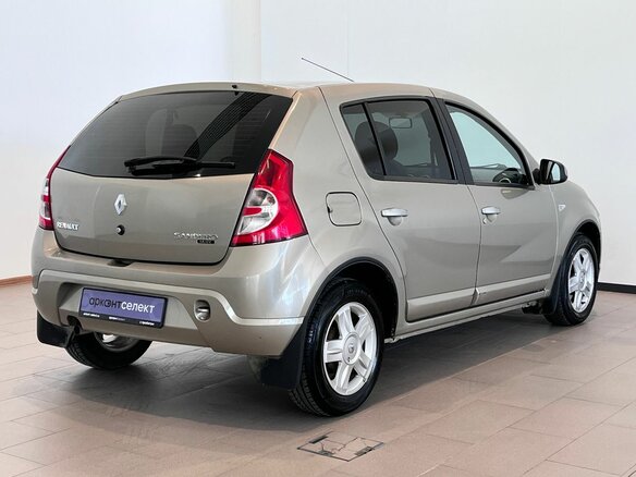 2010 Renault Sandero I, бежевый, 775000 рублей - вид 1