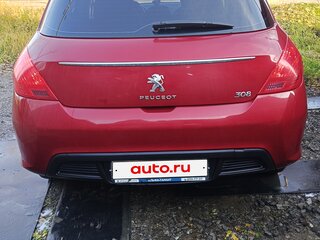 2011 Peugeot 308 I Рестайлинг, красный, 350000 рублей, вид 5