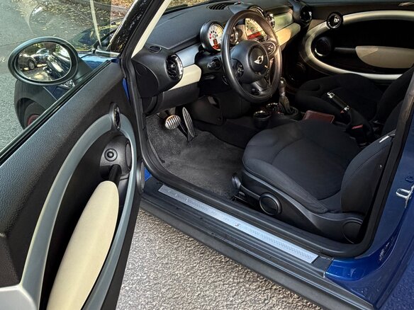 2012 Mini Hatch Cooper S II (R56) Рестайлинг, синий, 1470000 рублей - вид 9