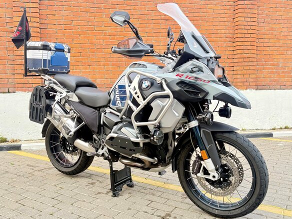 2021 BMW R 1250 GS Adventure, серый, 2350000 рублей - вид 2