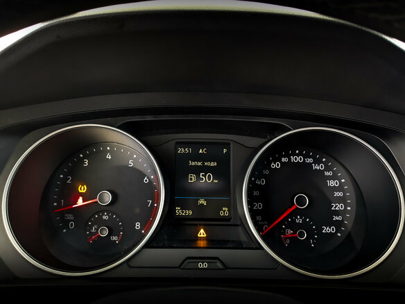 2021 Volkswagen Tiguan II Рестайлинг, белый, 2999000 рублей - вид 13