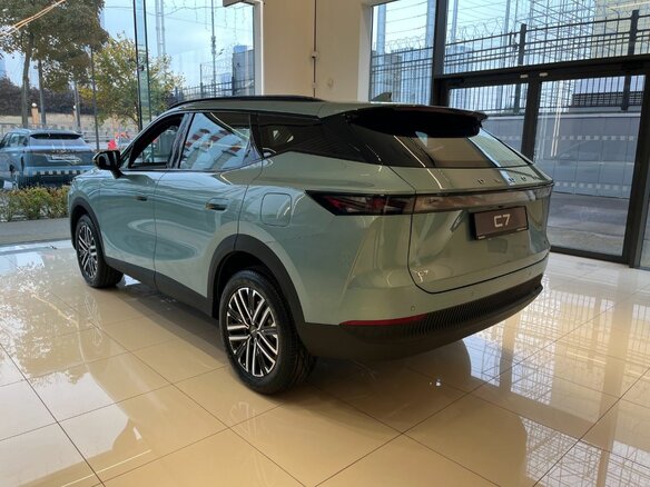 2026 Omoda C7, зелёный - вид 11