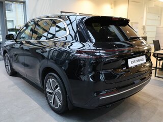 2026 Geely EX5 Гибрид EM-R, чёрный, 3829990 рублей, вид 3