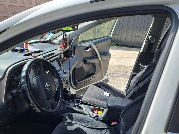 2015 Toyota RAV4 IV (XA40) Рестайлинг, белый, 1750000 рублей - вид 4