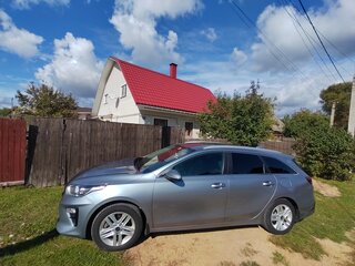 2019 Kia Ceed III, серебристый, 1750000 рублей, вид 4