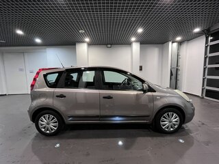 2008 Nissan Note I, коричневый, 385000 рублей, вид 2